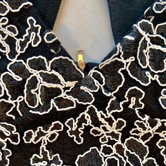 Whimsigoth Bustier Sz small - Picture 2 of 5